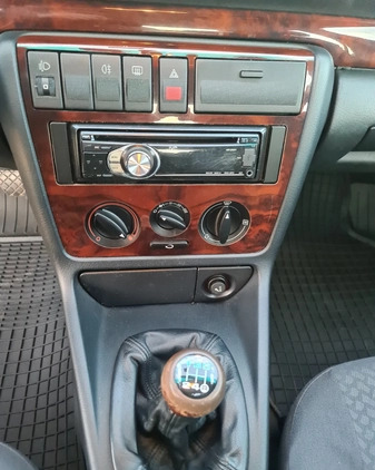 Audi A4 cena 9500 przebieg: 108300, rok produkcji 1996 z Świątniki Górne małe 466